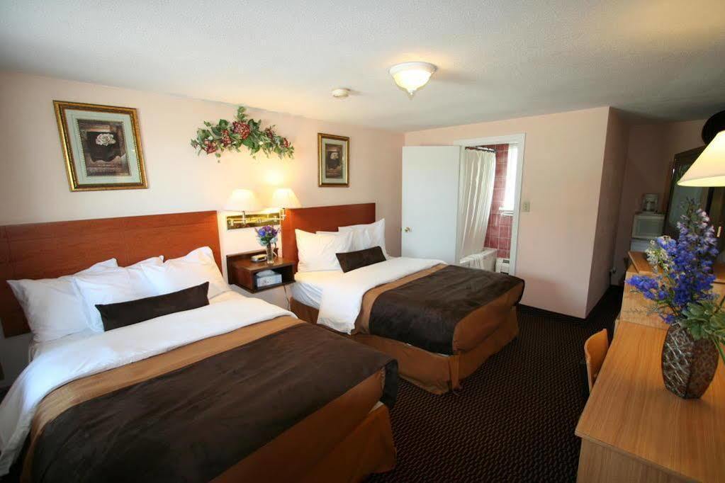 Campbellford River Inn Eksteriør billede