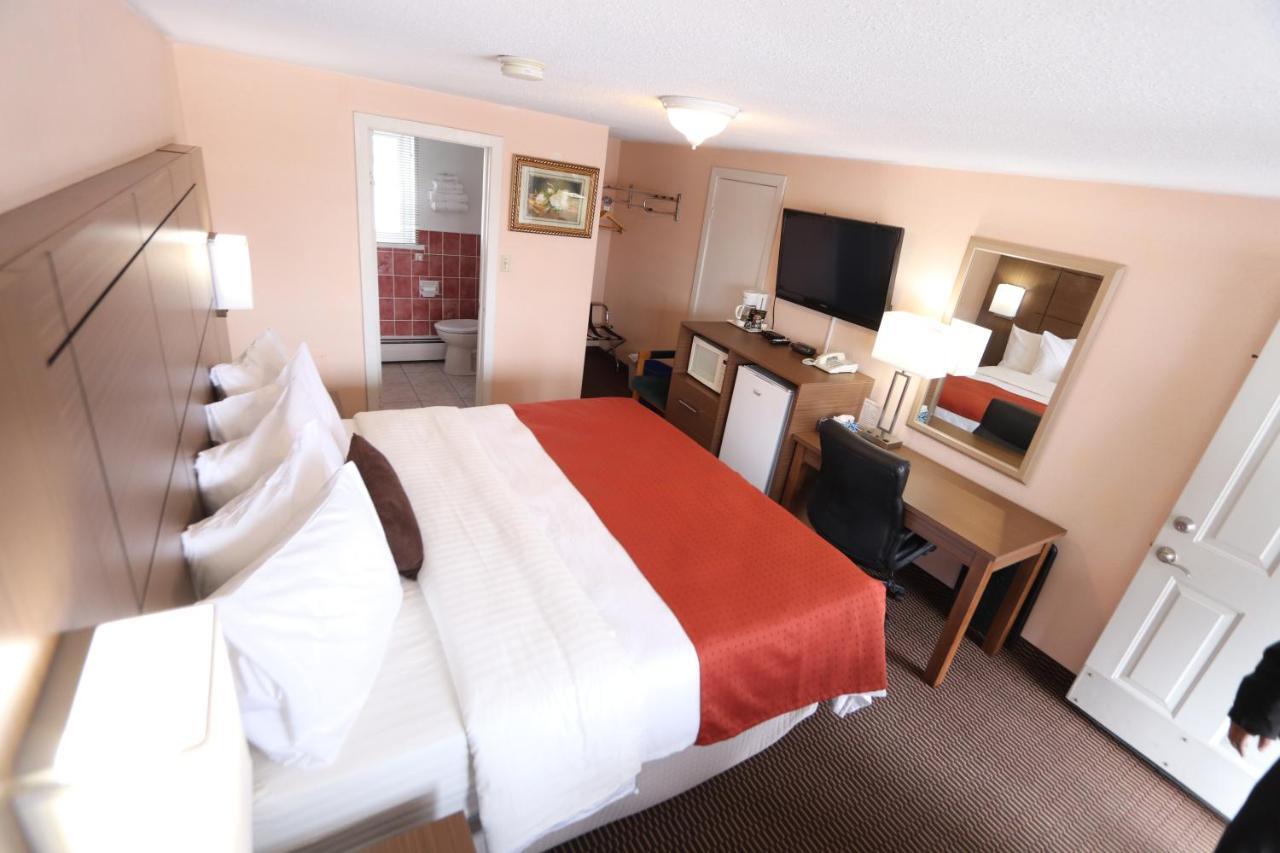 Campbellford River Inn Eksteriør billede
